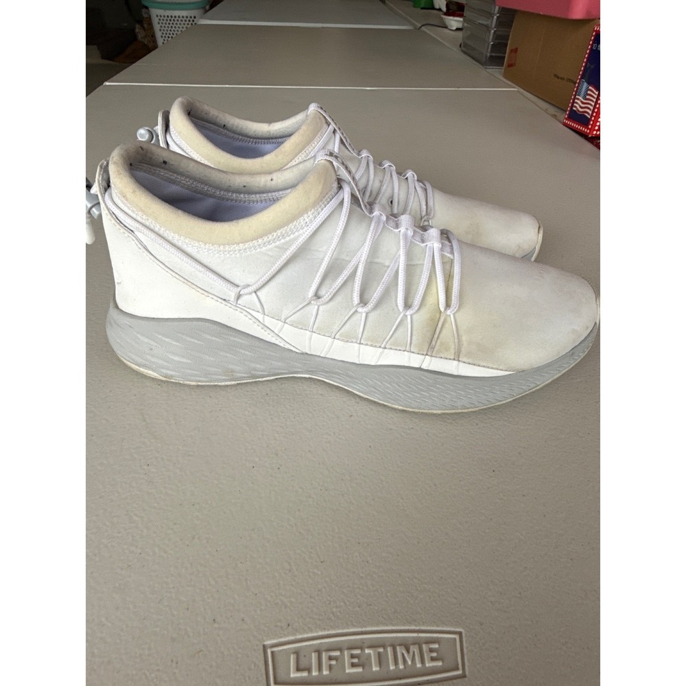 Jordan Formula 23 Low White Wolf Grey Sneakers 908859-100‎ Mens 10.5